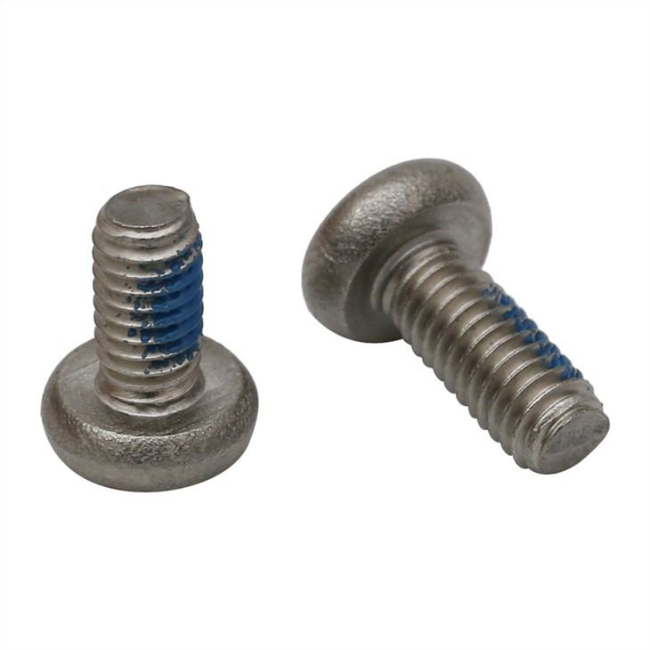 Round head small torx machine screw